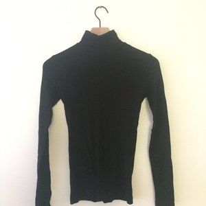 Kotn Black Turtleneck